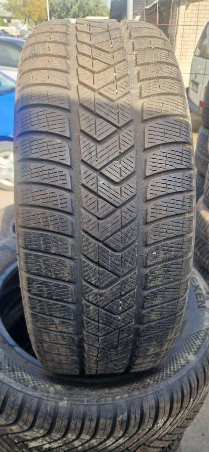 Pirelli Scorpion Winter, всесезонные 235/55 R19