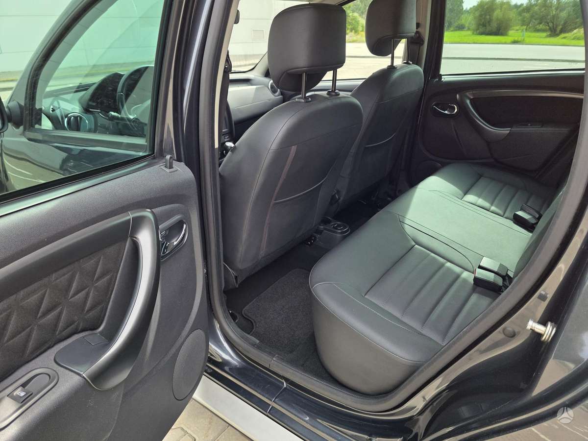 Dacia Duster, 1.2 l., off-road / crossover