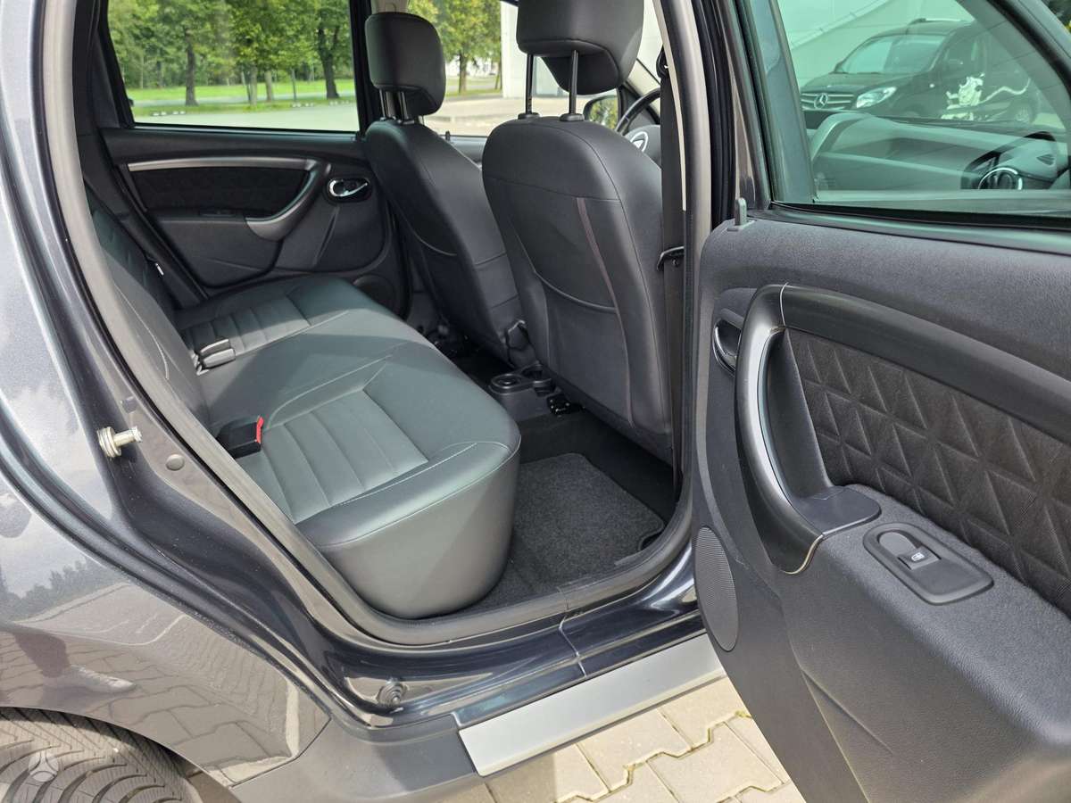 Dacia Duster, 1.2 l., off-road / crossover