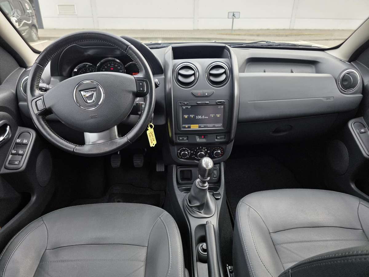 Dacia Duster, 1.2 l., off-road / crossover