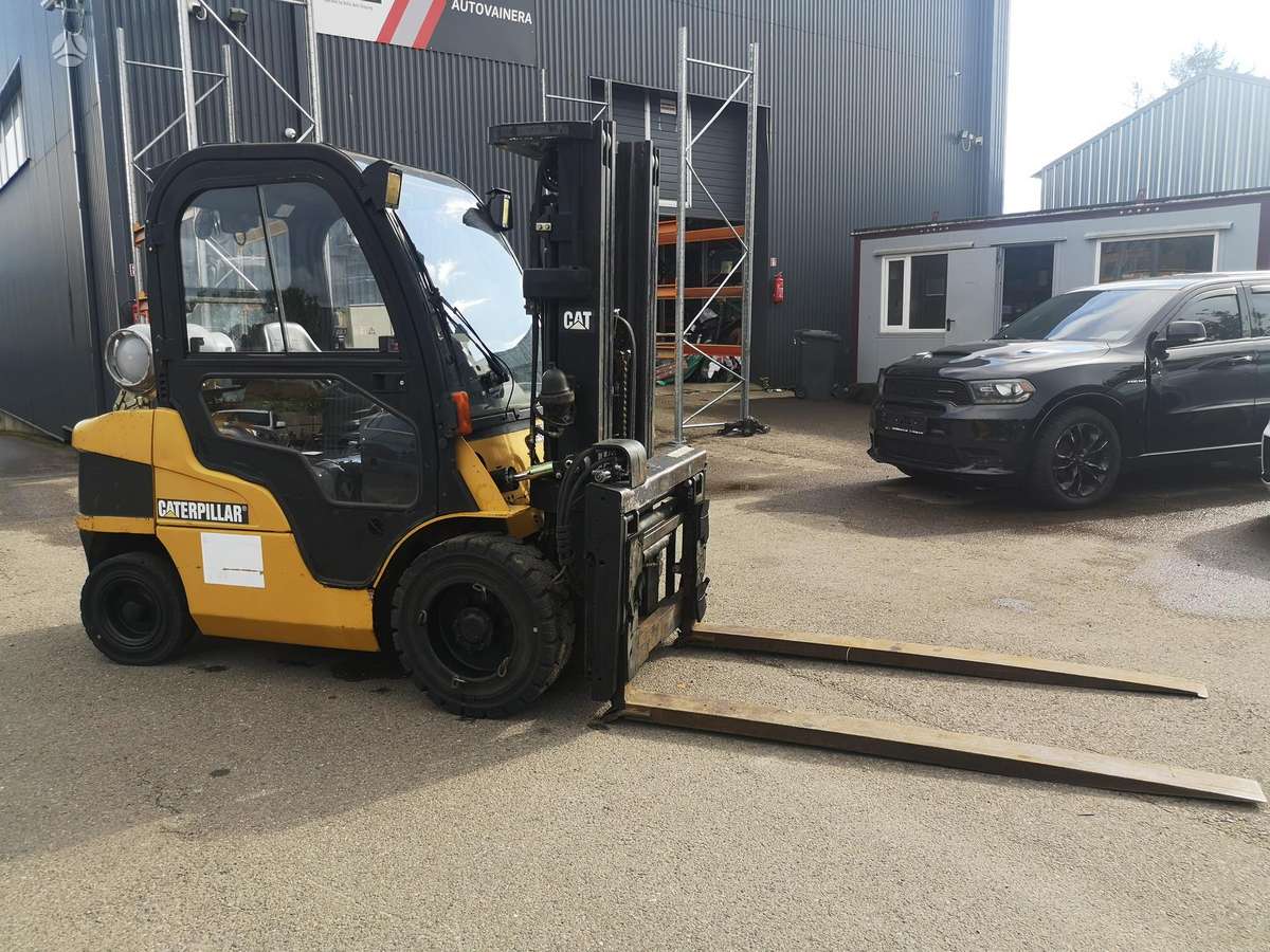 Caterpillar GP30N, forklifts
