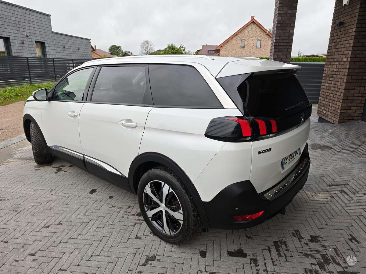 Peugeot 5008 - 4