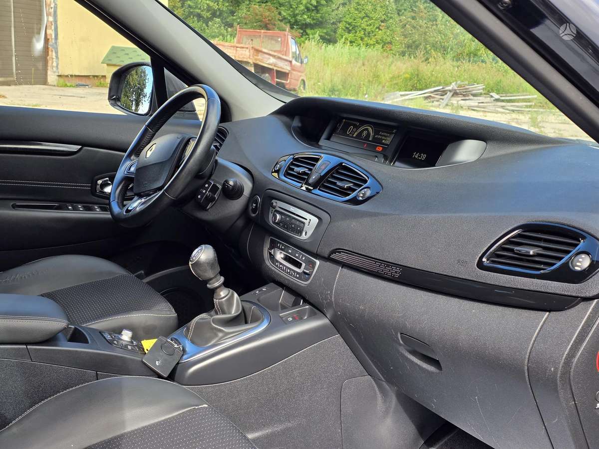 Renault Grand Scenic - 7