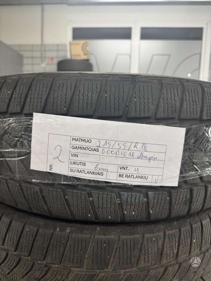 Goodyear ULTRAGRIP (Nr.2), winter 215/55 R18
