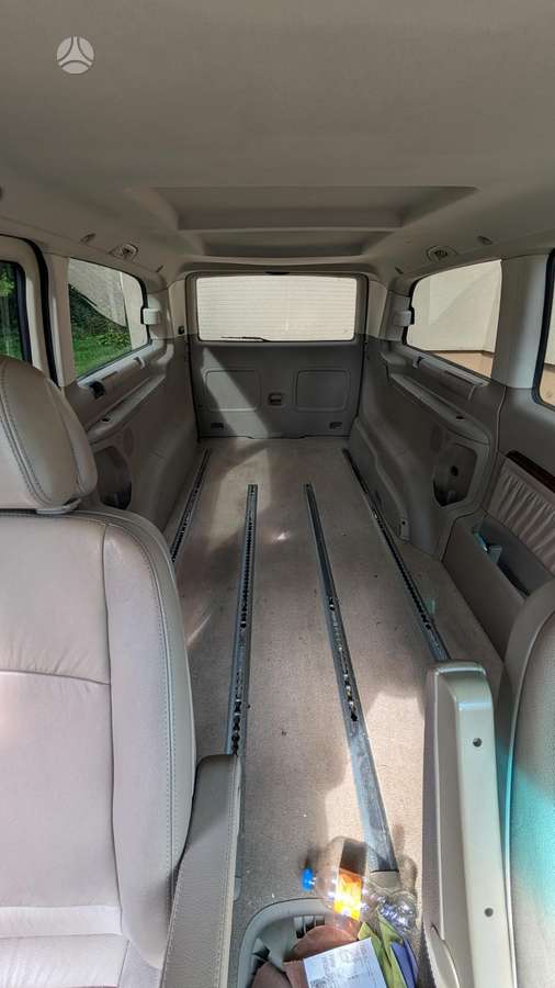 Mercedes-Benz Viano - 5