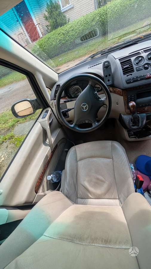 Mercedes-Benz Viano - 6