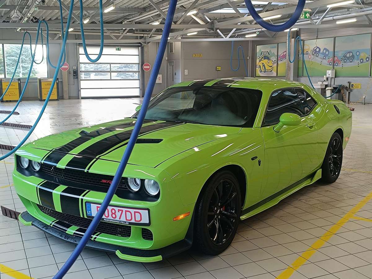 Dodge Challenger, 5.7 l., coupe