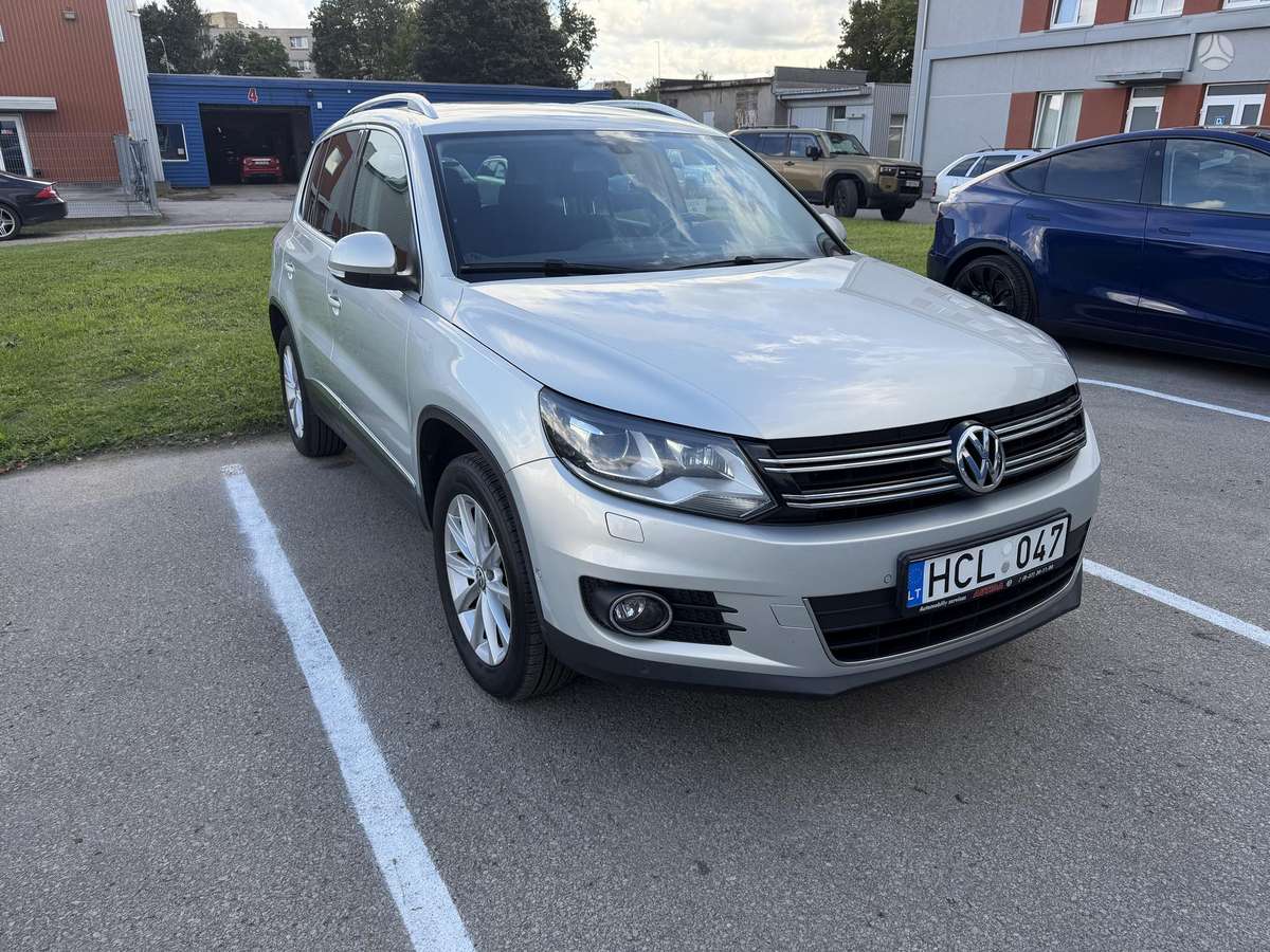 Volkswagen Tiguan - 6