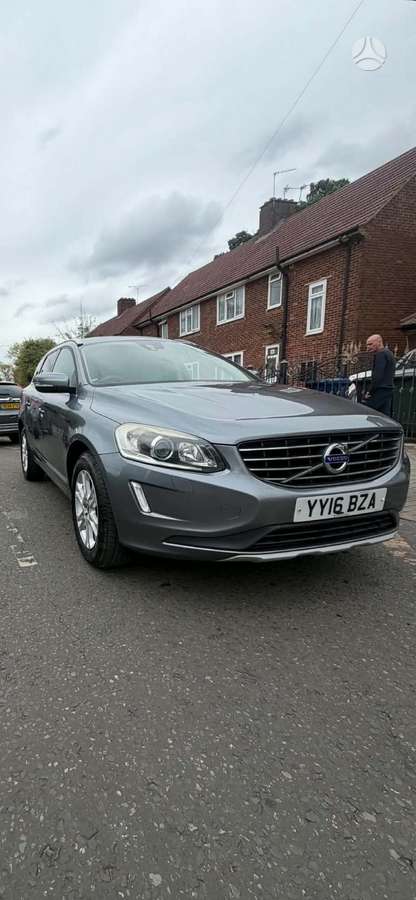 Volvo XC60, 2.4 l., hatchback