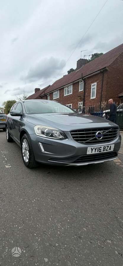 Volvo XC60 - 4