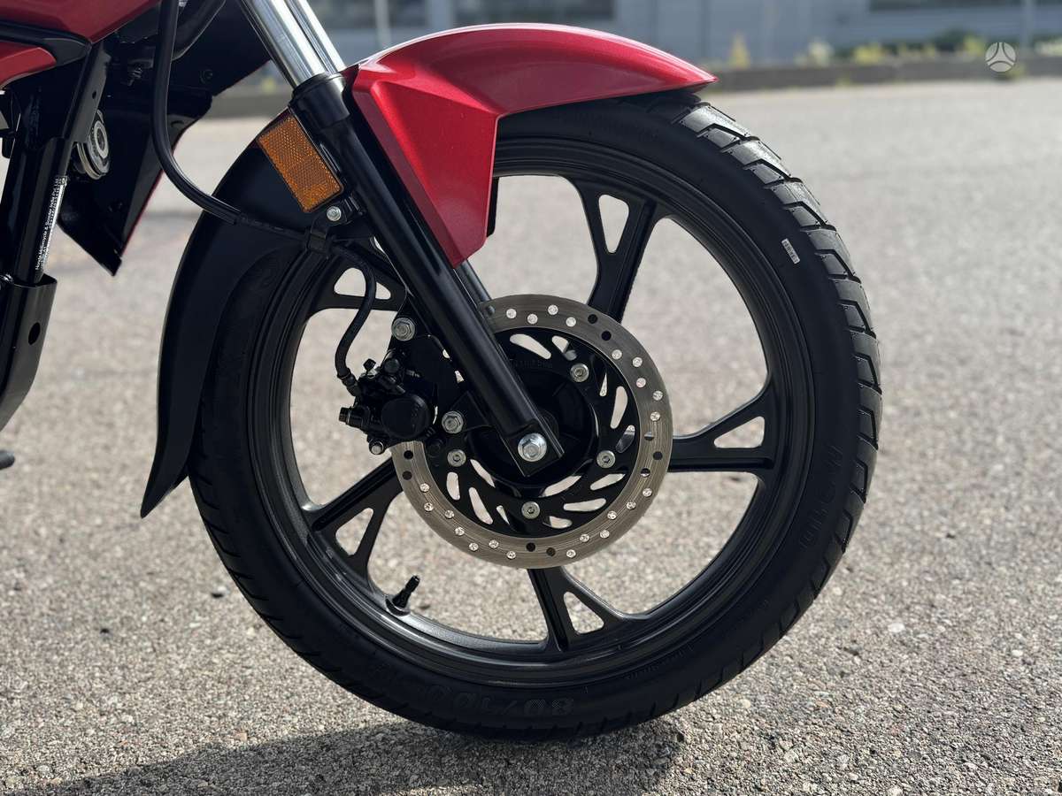 Honda CB 125cc, street / classic