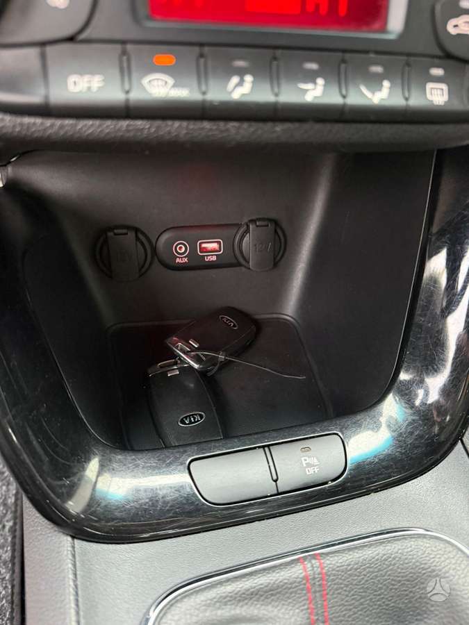 Kia Ceed, 1.6 l., hatchback