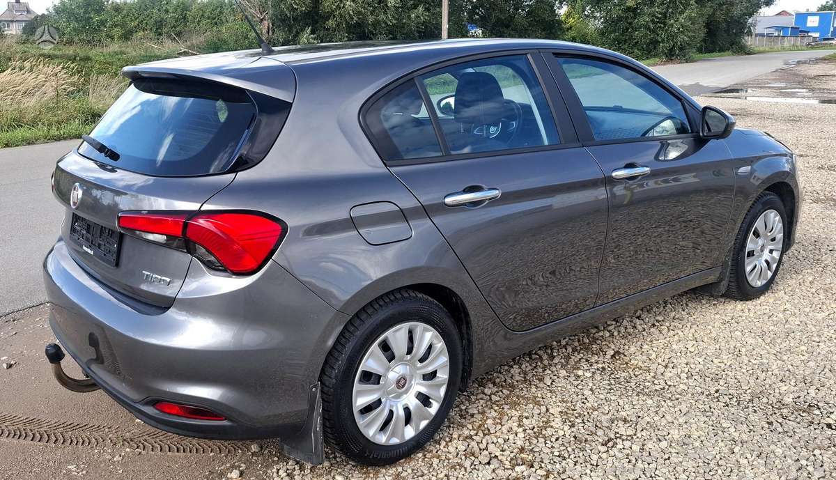 Fiat Tipo, 1.3 l., hatchback