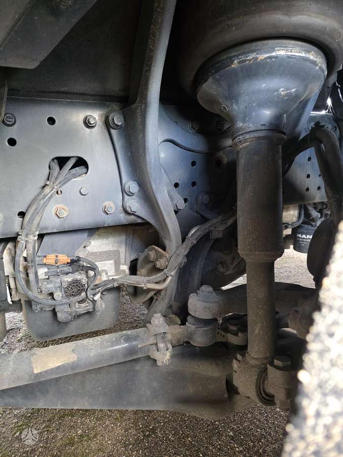 MAN TGX, 2 спальных места