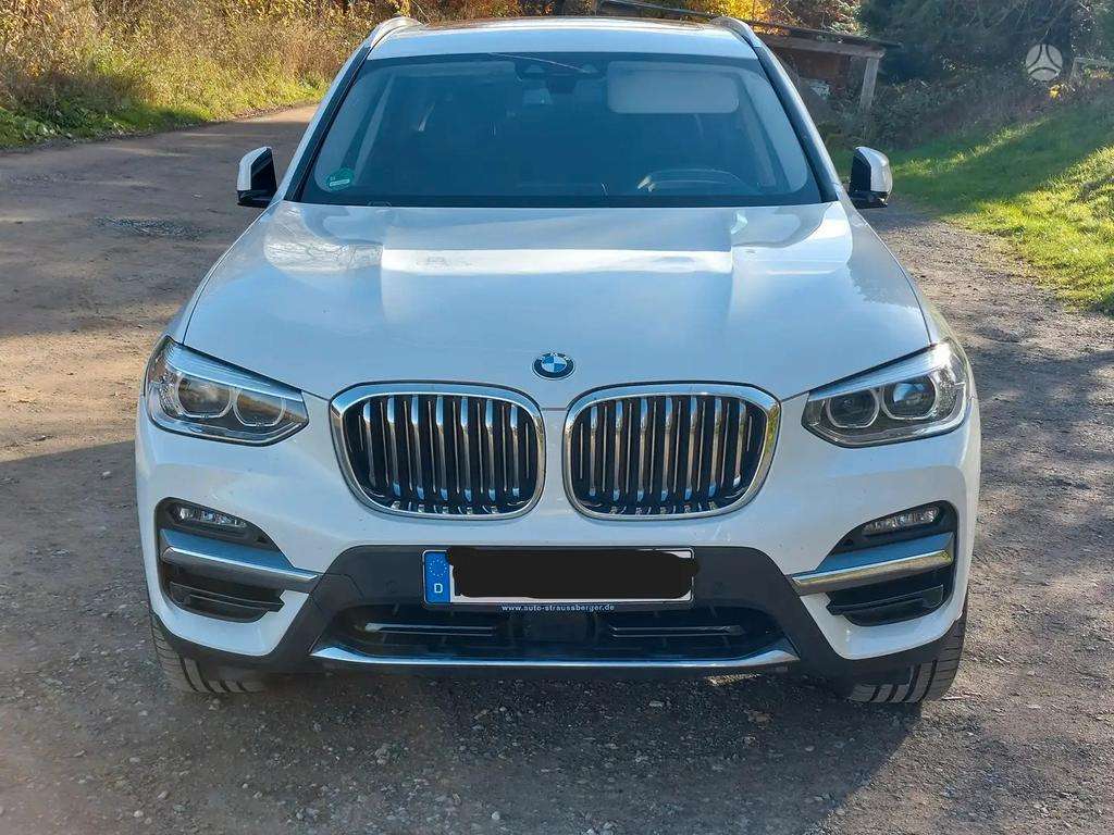 BMW X3 rezerves daļās