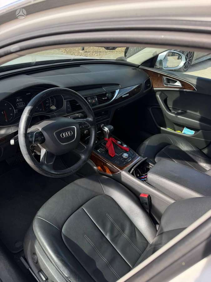 Audi A6, 3.0 l., Седан