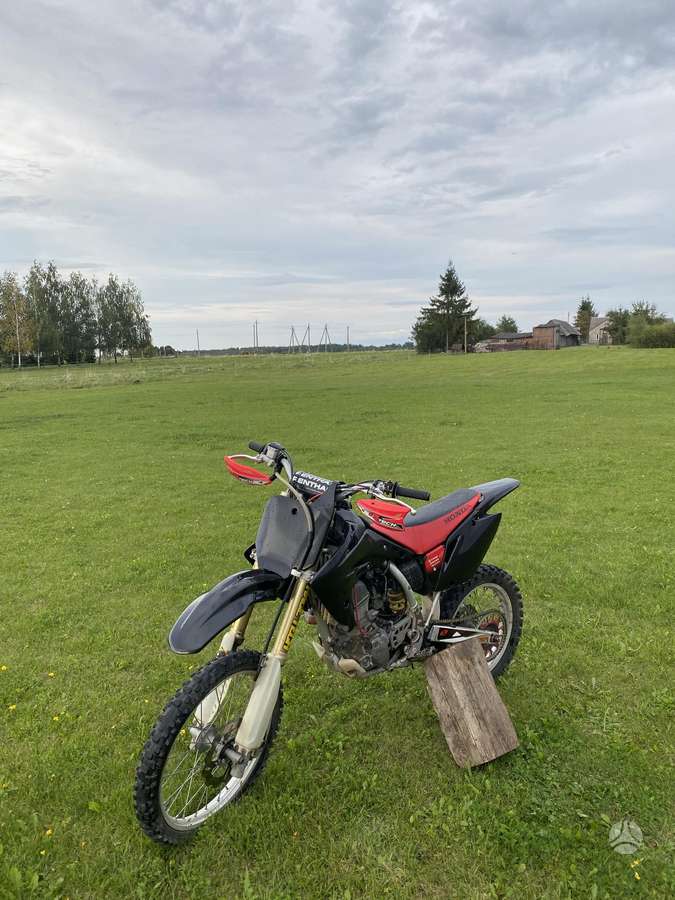 Honda CRF 150cc, krosiniai