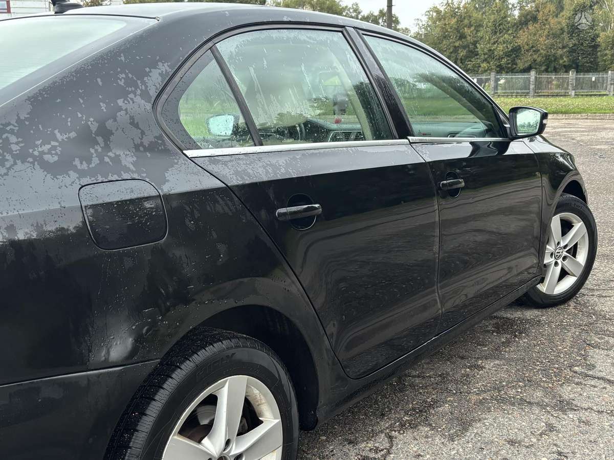 Volkswagen Jetta, 2.0 l., Седан