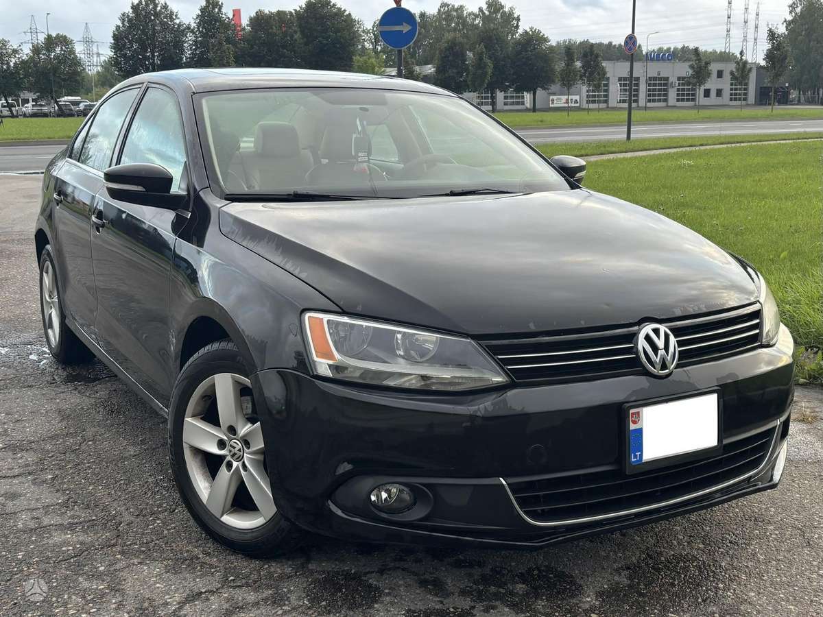 Volkswagen Jetta, 2.0 l., Седан