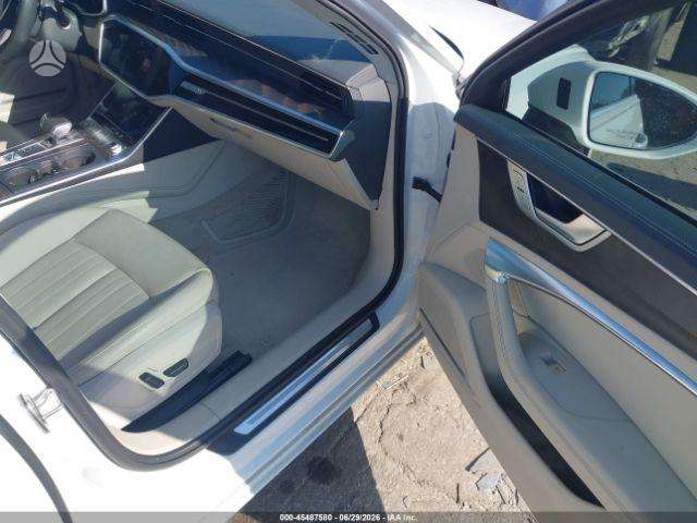 Audi A6, 2.0 l., Седан