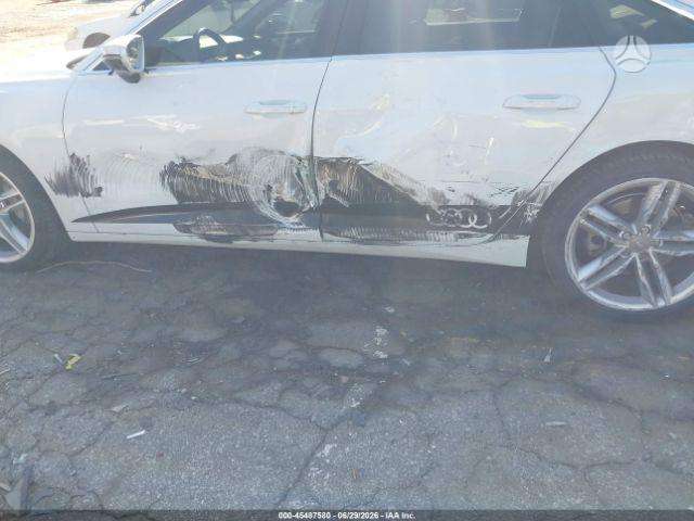Audi A6, 2.0 l., Седан