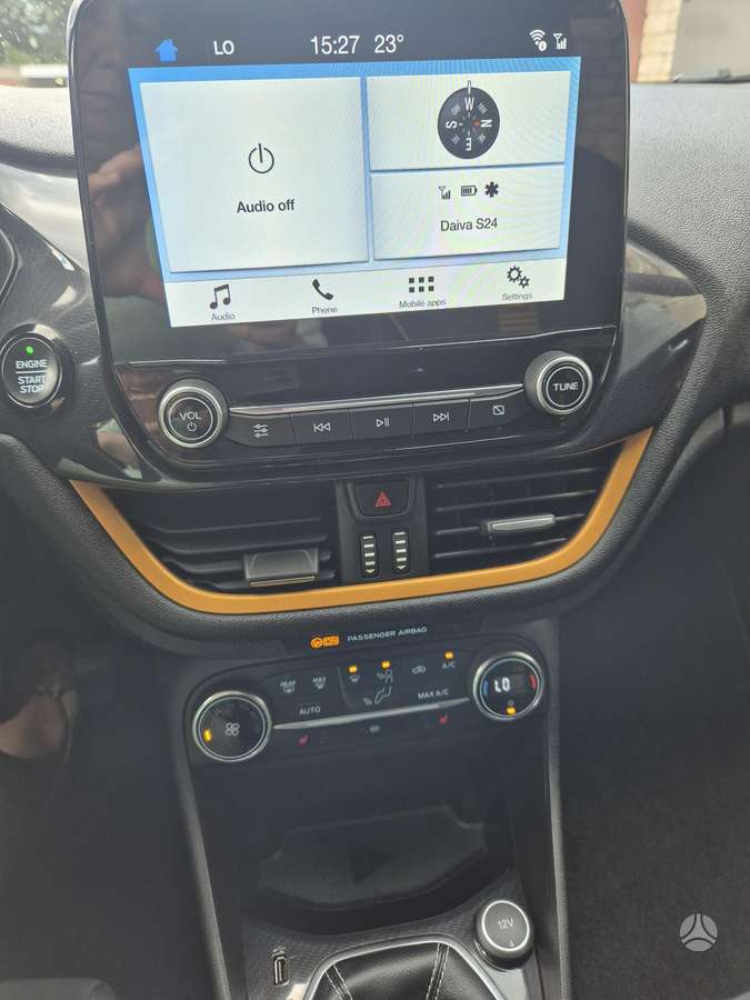 Ford Fiesta - 9