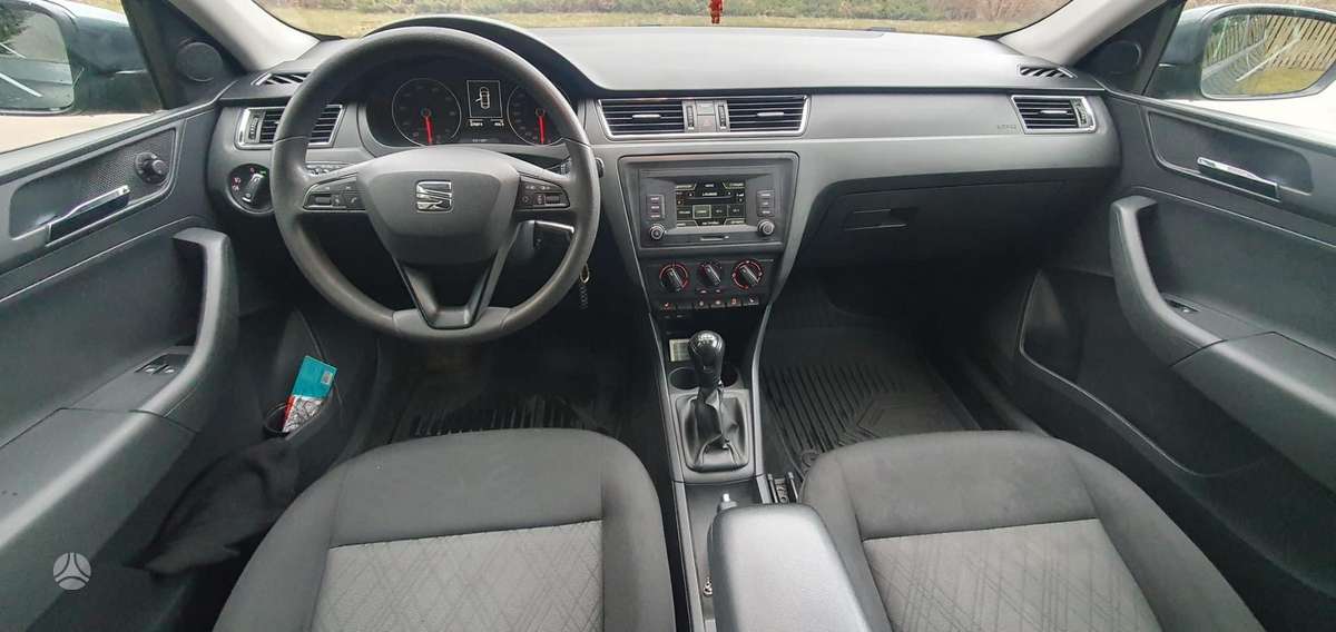 Seat Toledo, Седан