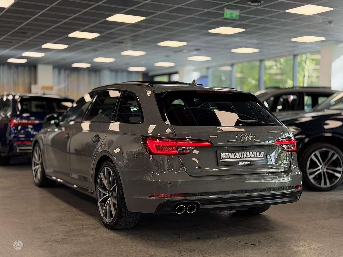Audi A4, 3.0 l., wagon