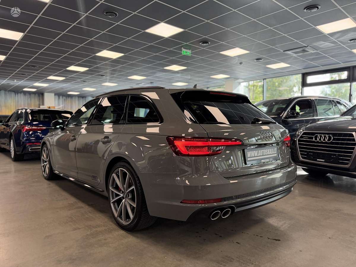 Audi A4, 3.0 l., Универсал