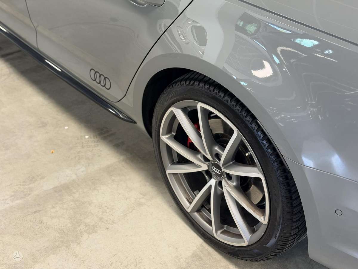 Audi A4, 3.0 l., Универсал