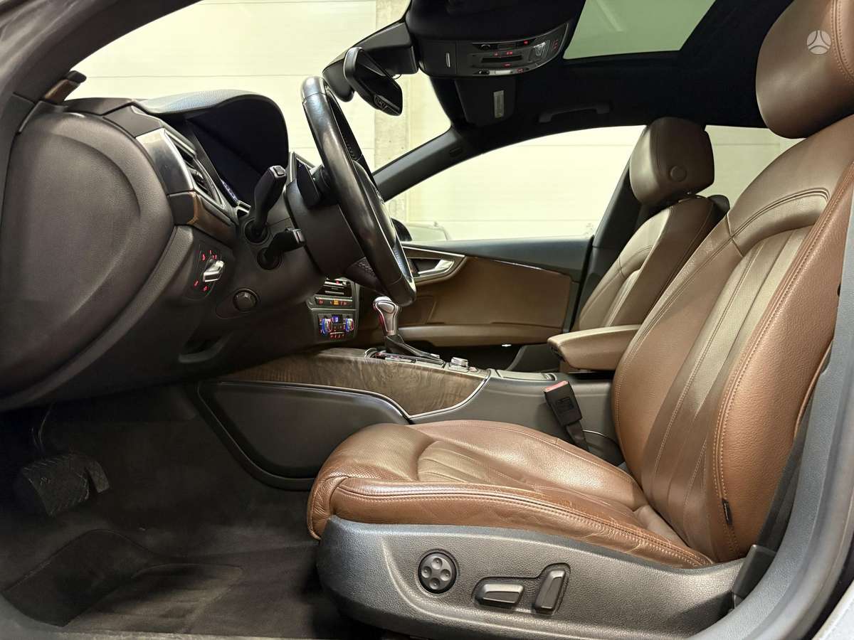 Audi A7, 3.0 l., Седан