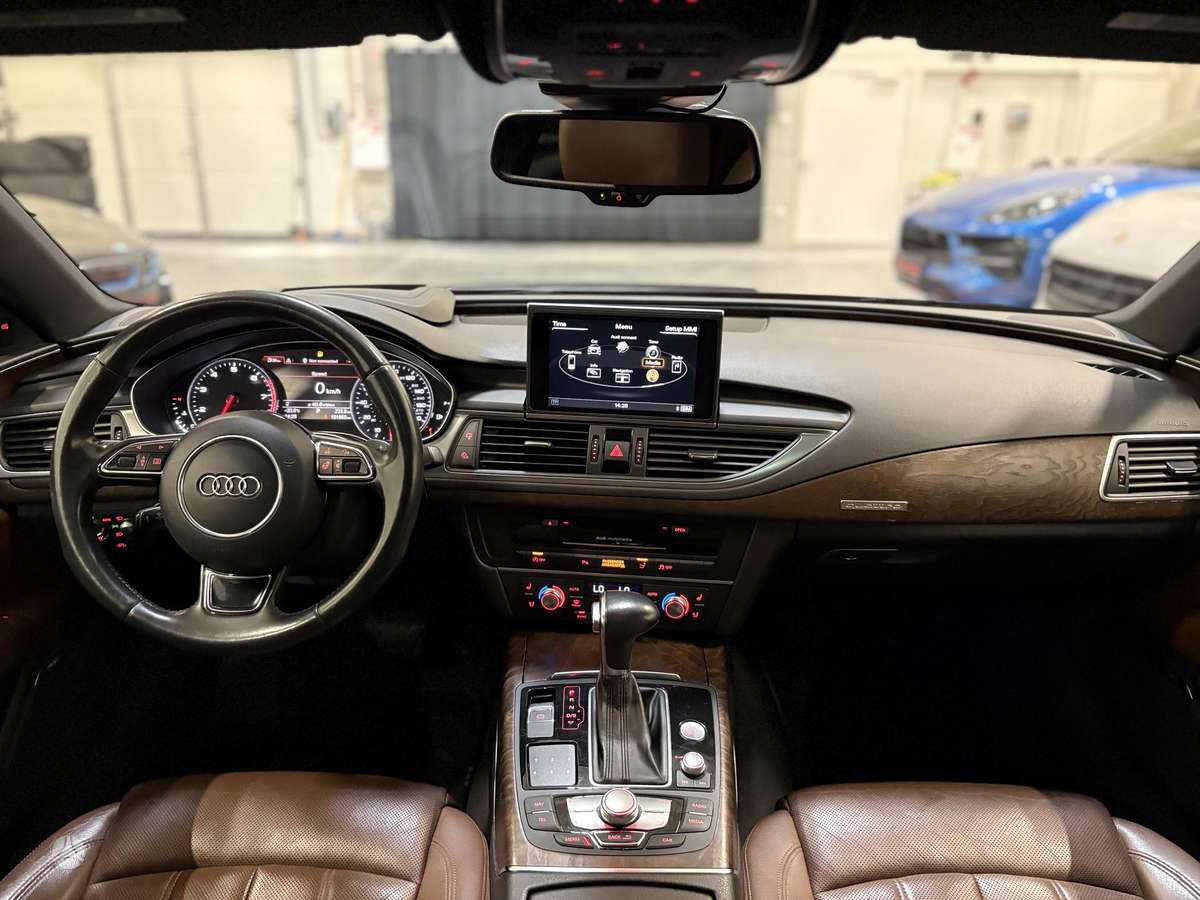 Audi A7, 3.0 l., Седан