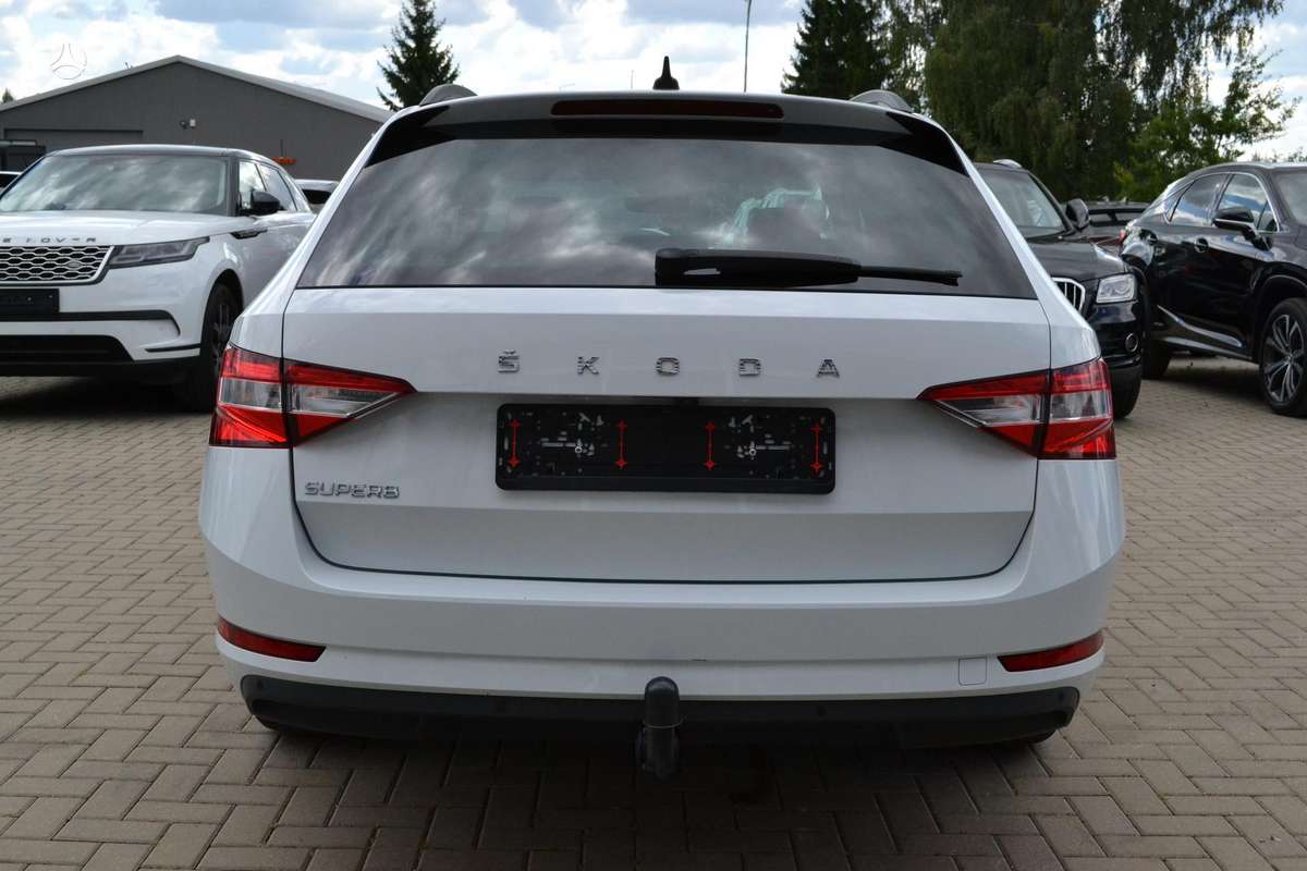 Škoda Superb - 11