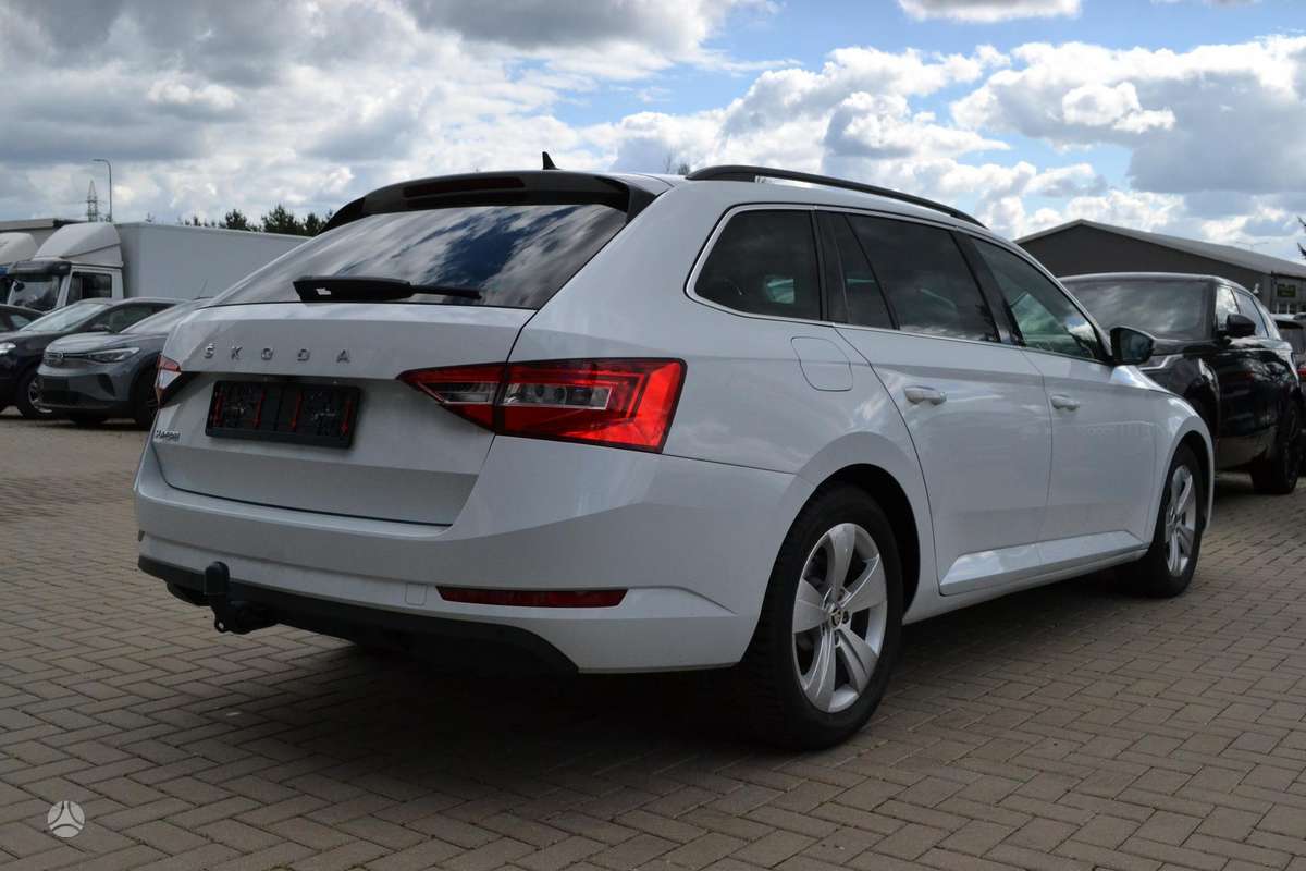 Skoda Superb, 2.0 l., Универсал