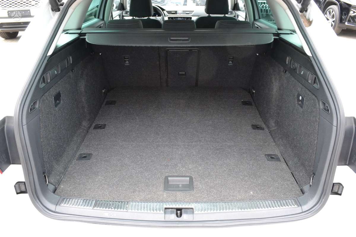 Skoda Superb, 2.0 l., Универсал