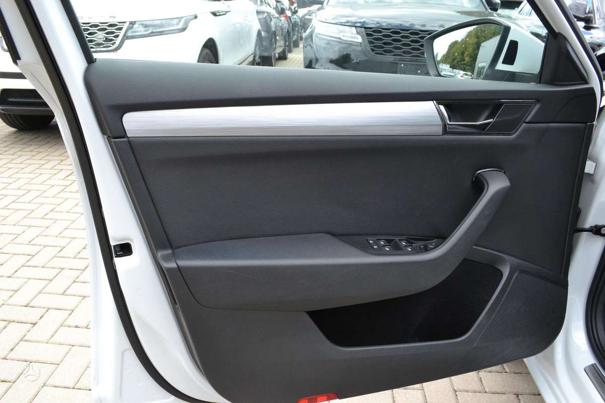Skoda Superb, 2.0 l., Универсал