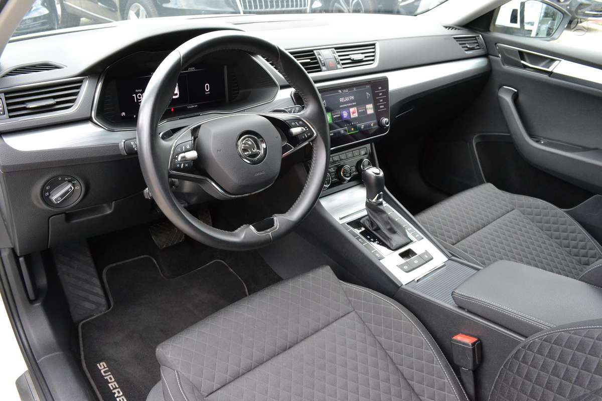 Skoda Superb, 2.0 l., Универсал