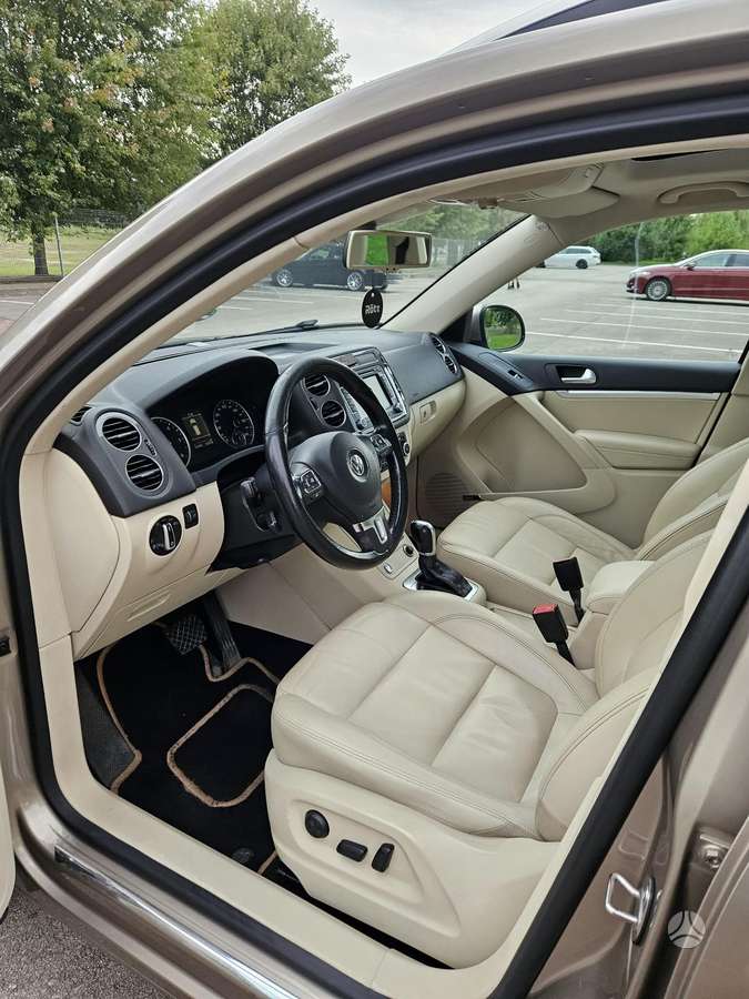 Volkswagen Tiguan - 7