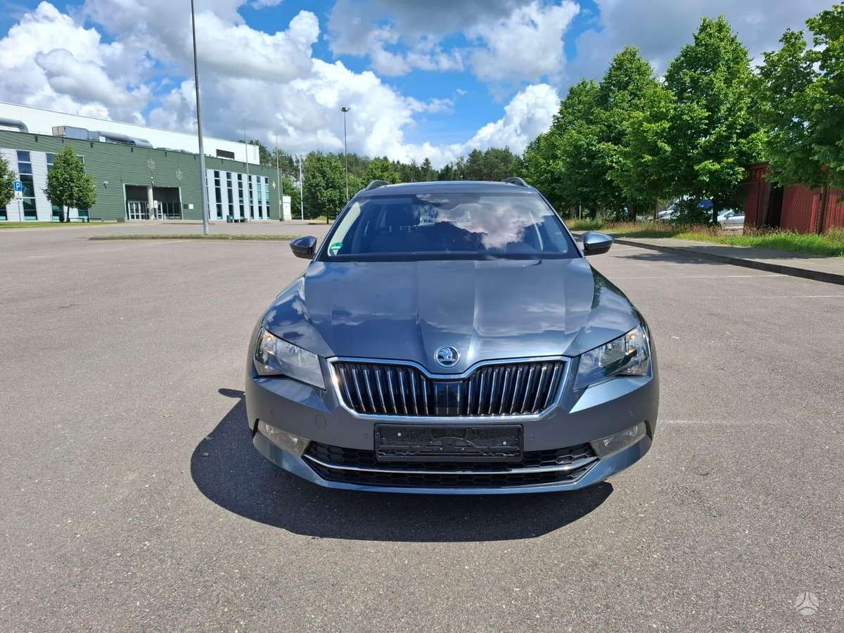 Skoda Superb, 2.0 l., Универсал