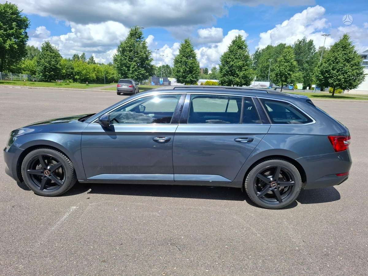 Skoda Superb, 2.0 l., Универсал