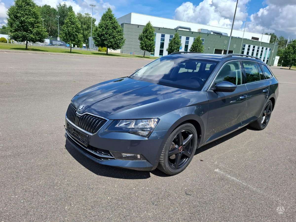 Skoda Superb, 2.0 l., wagon
