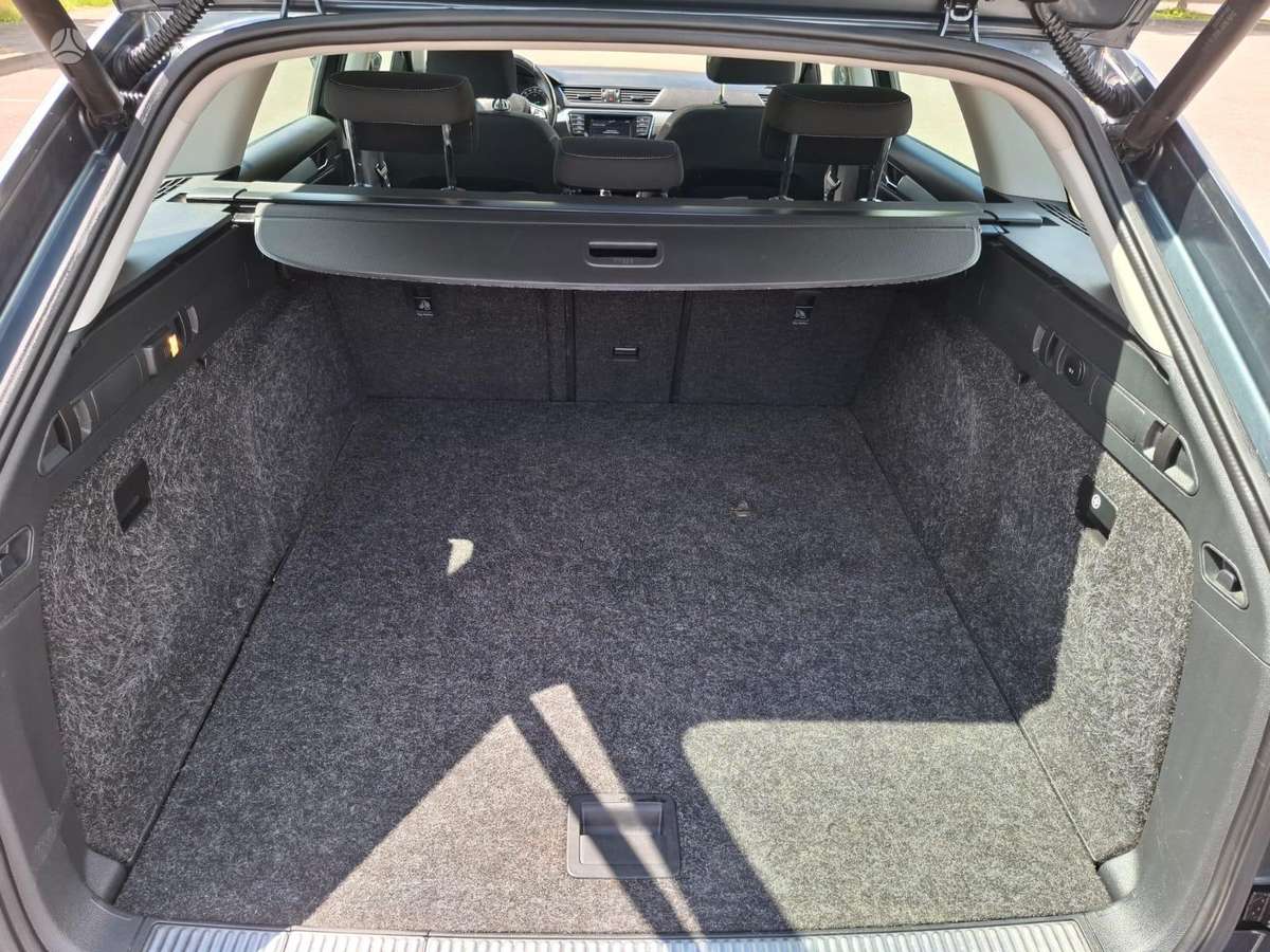 Skoda Superb, 2.0 l., wagon