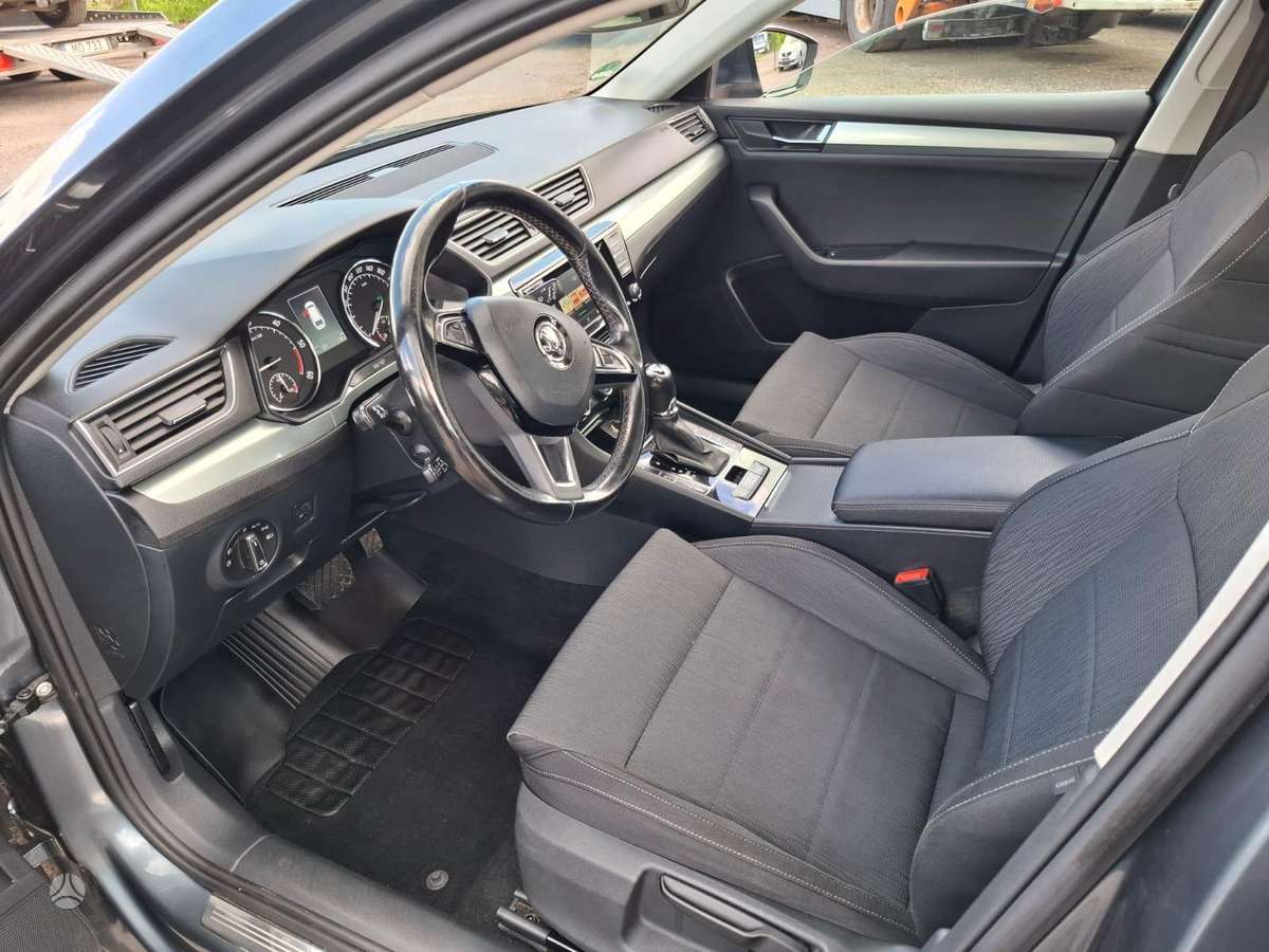 Skoda Superb, 2.0 l., wagon