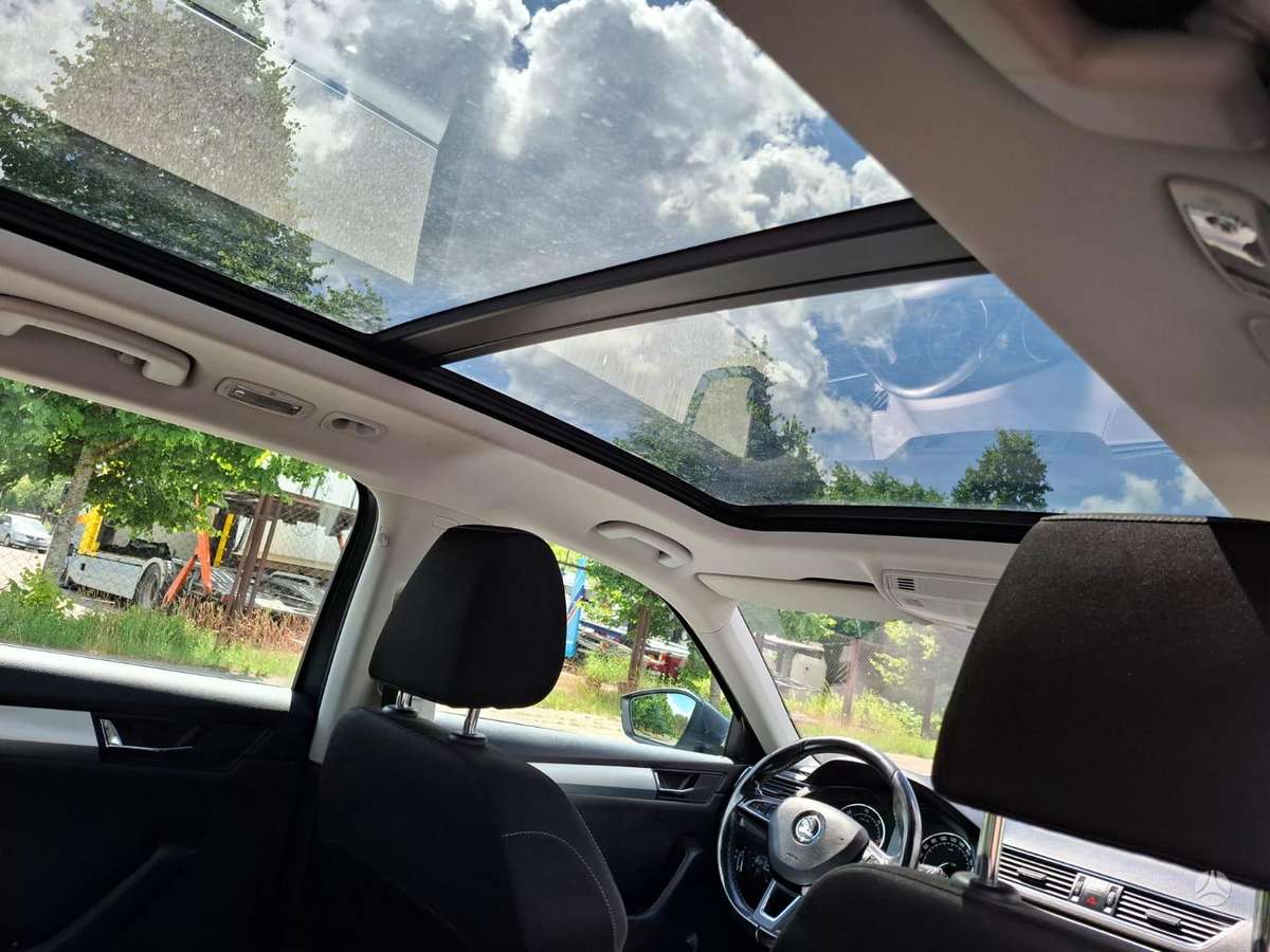 Skoda Superb, 2.0 l., wagon