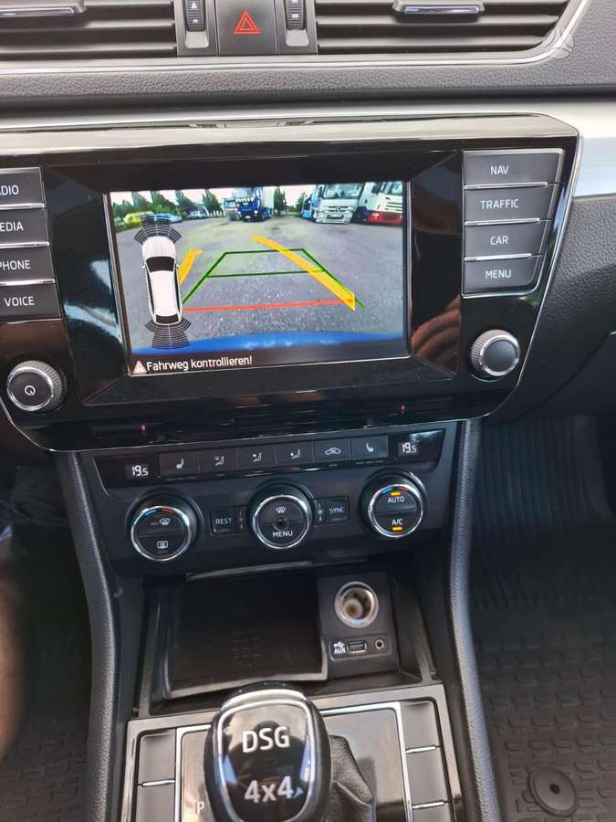 Skoda Superb, 2.0 l., Универсал