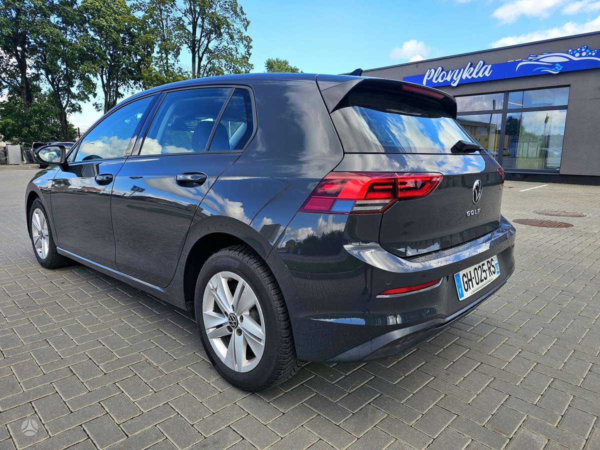 Volkswagen Golf - 5
