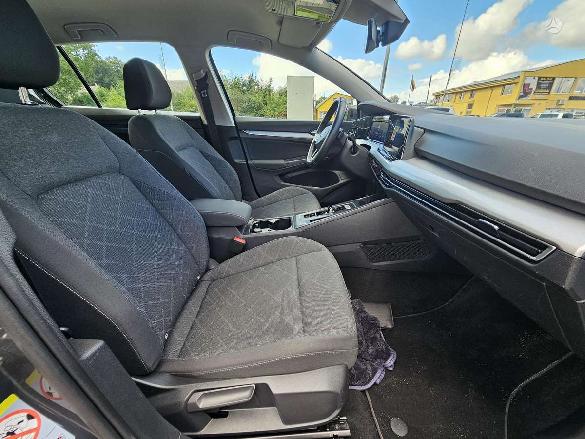Volkswagen Golf - 12