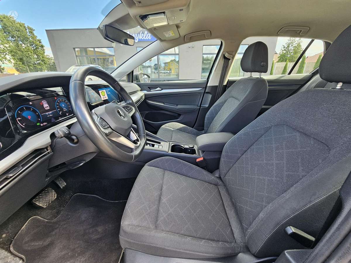 Volkswagen Golf - 11
