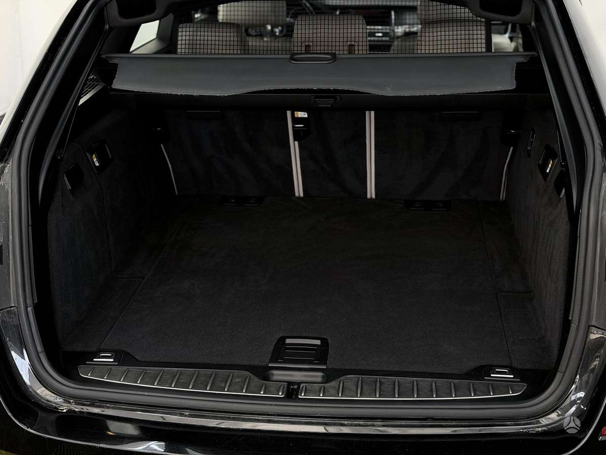 BMW 520, 2.0 l., wagon