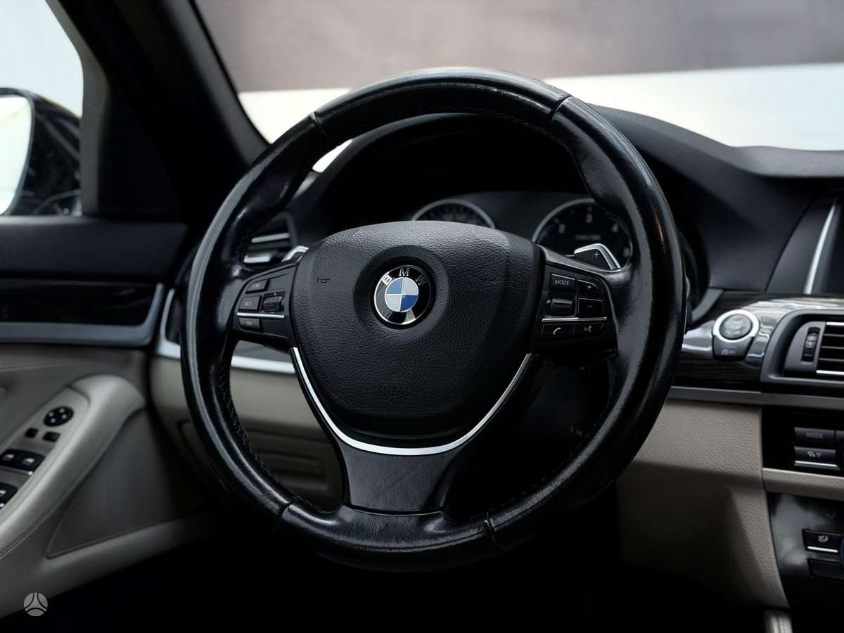 BMW 520, 2.0 l., wagon